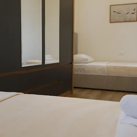 Appartement Cozy With Free Parking And Mountain View *